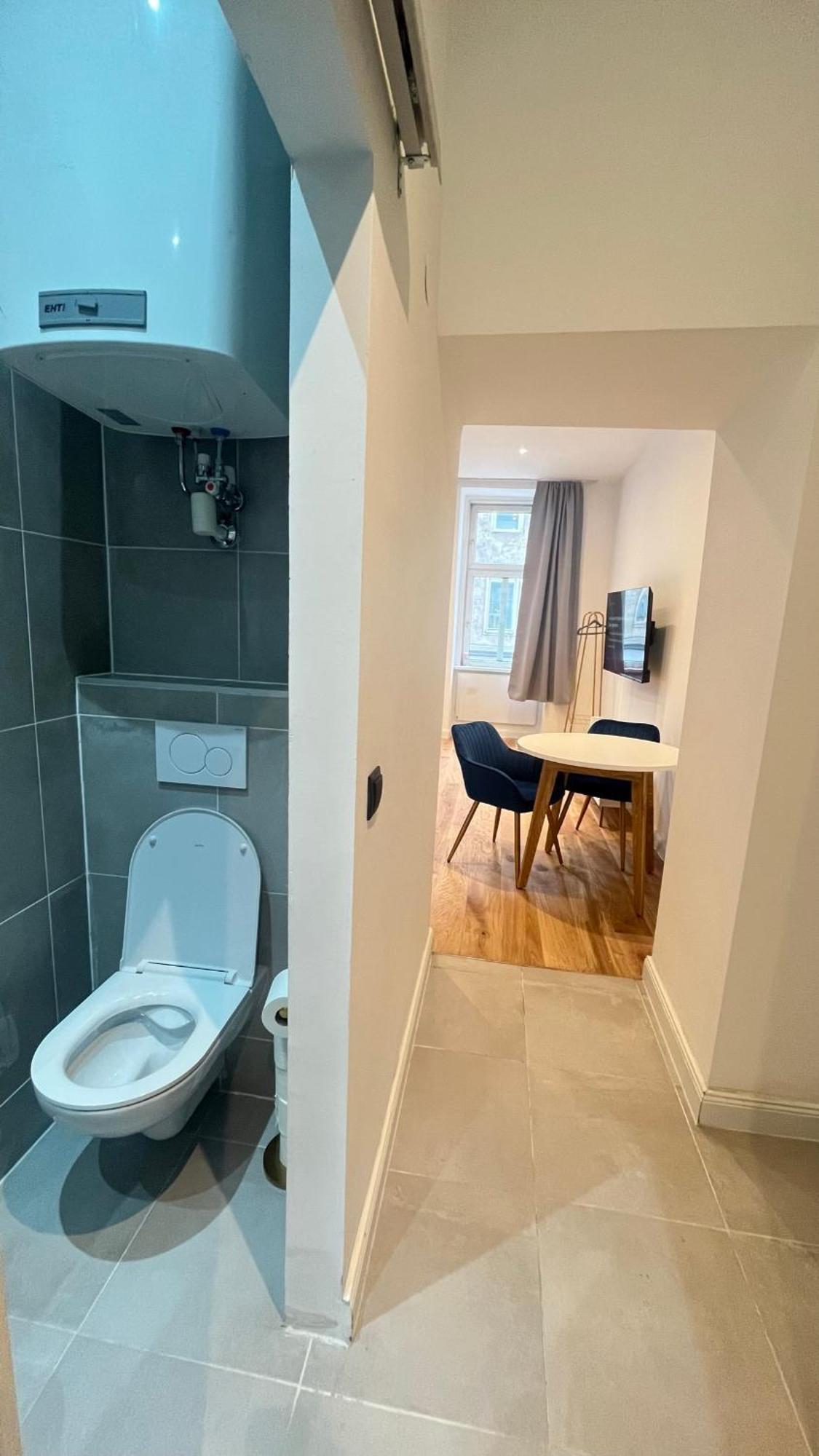 K&K Apartment Near Hauptbahnhof - Kingsize Bed Wien Eksteriør billede